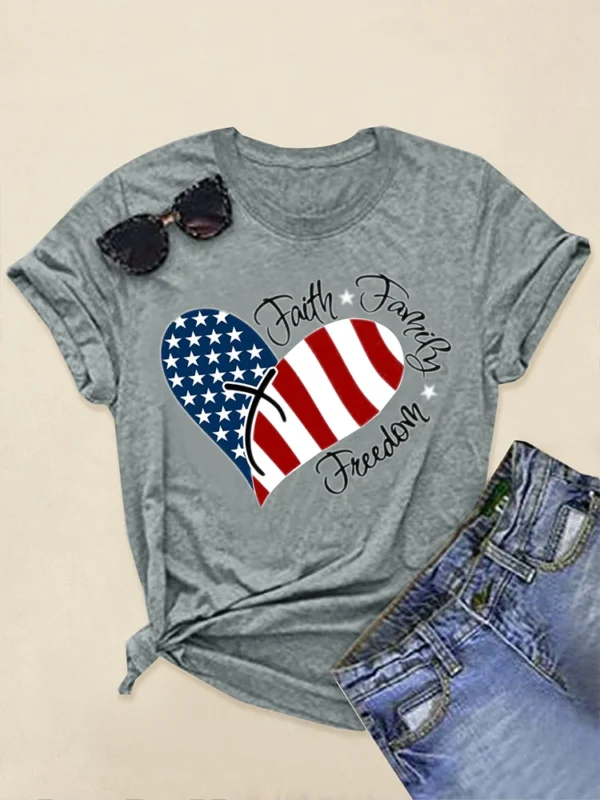 plus Size Women's round Neck Short Sleeve Top Featuring American Flag Design for Independence Day Summer Fashion Outfit
