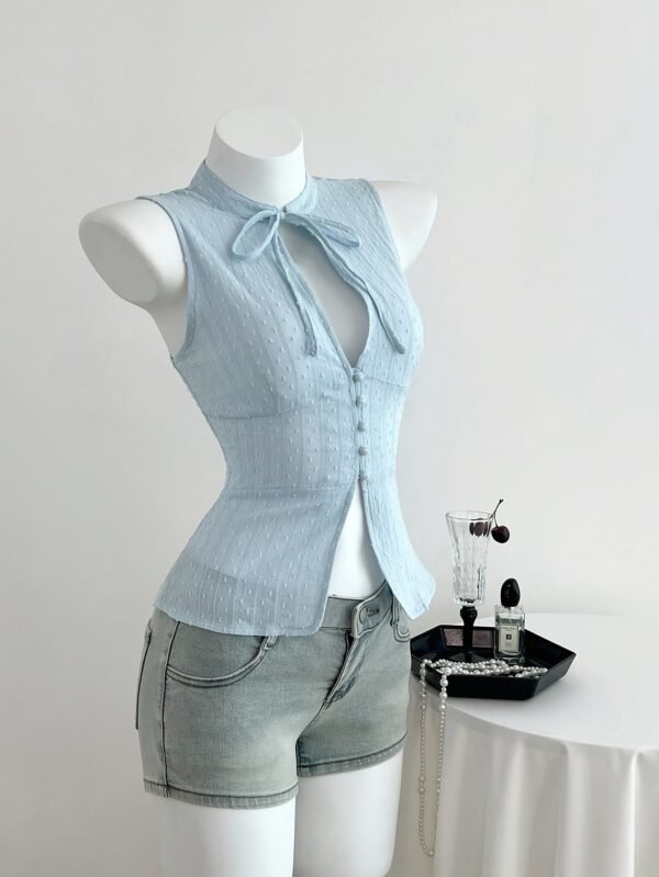 e3978e23-f9b0-4de1-9fc2-c8ddab5a0aa3.jpg Women'S Jacquard Button Design Lace-Up Shirt