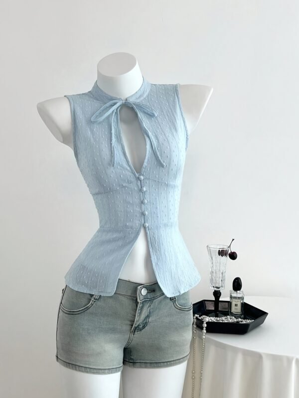 e8a05545-c949-4480-9b71-551b63ce2832.jpg Women'S Jacquard Button Design Lace-Up Shirt